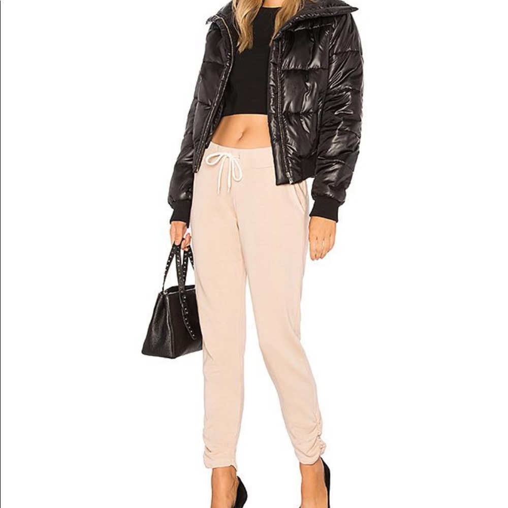 Monrow light pink French terry joggers.